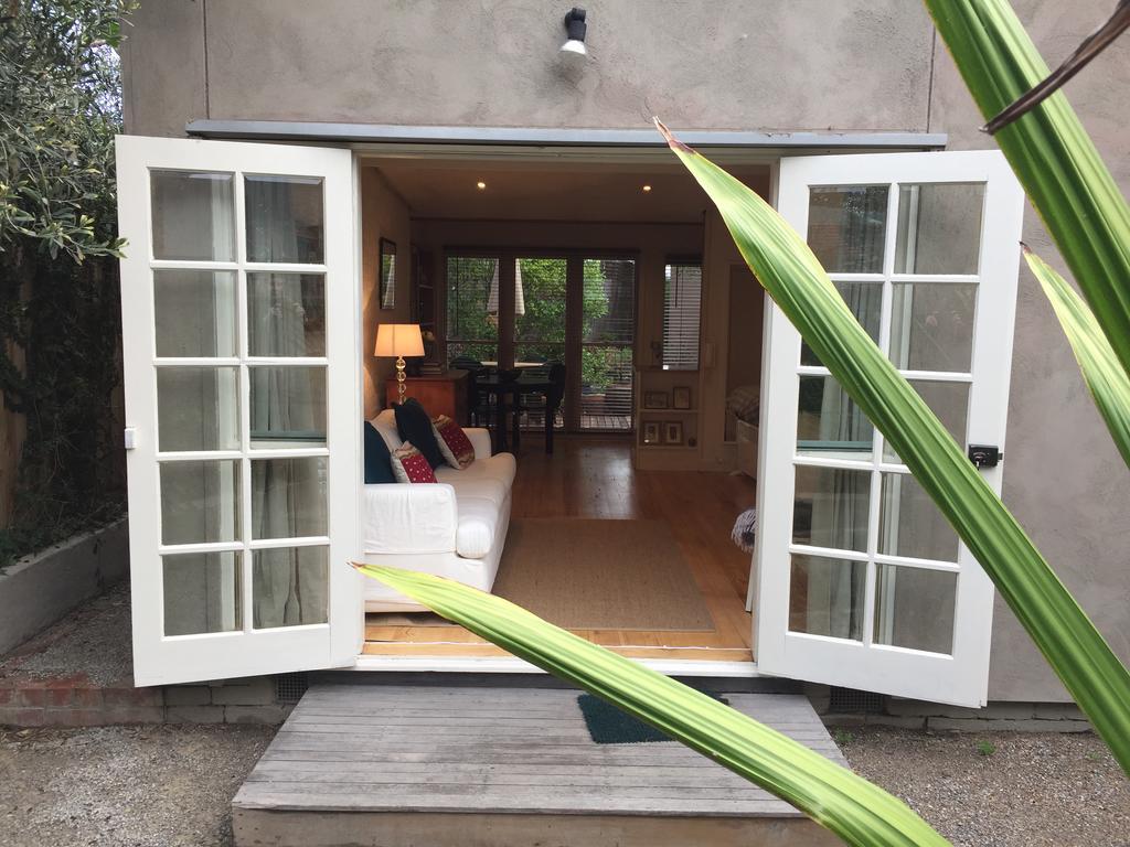 Garden Cottage St Kilda Melbourne Exterior photo