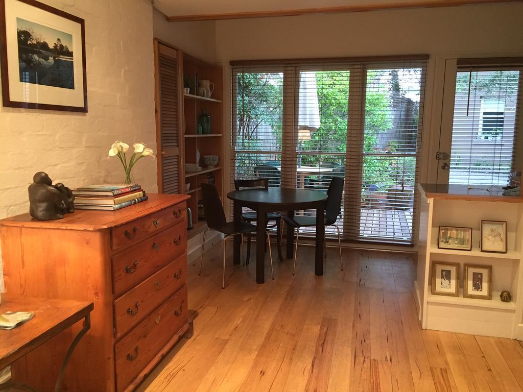 Garden Cottage St Kilda Melbourne Exterior photo